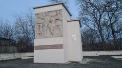 12 памятников отремонтируют в Кочубеевском округе к юбилею Победы