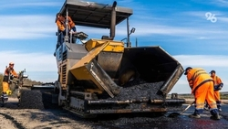 В станице Григорополисской и в хуторе Красночервонном стартовал ремонт дорог по госпрограмме