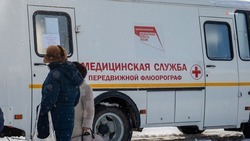Мобильная бригада медиков посетила хутор Новозеленчукский
