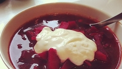 «Закрутки» с борщом готовят для участников спецоперации жители Кочубеевского округа