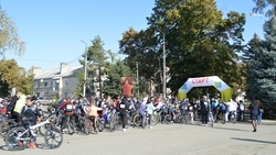 Массовый велопробег прошёл в селе Кочубеевском 