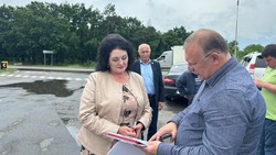 Замглавы миндора проинспектировал ход благоустройства в Кочубеевском округе