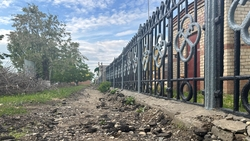 В селе Кочубеевском благоустроят тротуар с помощью господдержки 