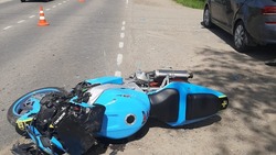 Мотоциклист-бесправник спровоцировал ДТП в Кочубеевском округе