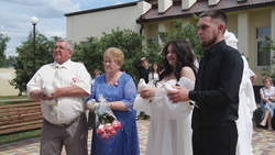 Свадебный сезон открыли в Кочубеевском округе