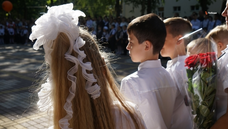 Первый звонок прозвенел в новой школе Кочубеевского округа