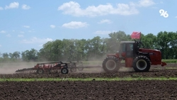 Аграрный сектор Ставрополья обеспечили материалами для весенних работ